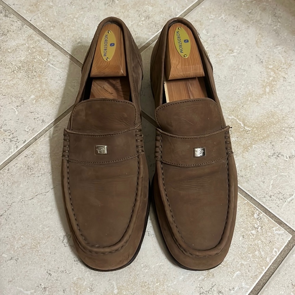 Versace loafers in Good condition